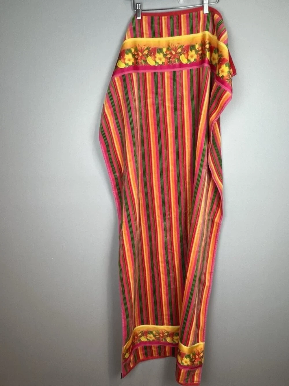 Vintage Terrisol Colorful Floral 60” By 31” Beach Towel 100%‎ Cotton Tahiti
